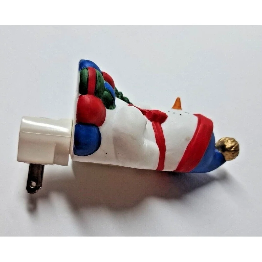 Snowman Head Tea Light Candle Holders Set of 2 w/Snowman Night Light Seasonal